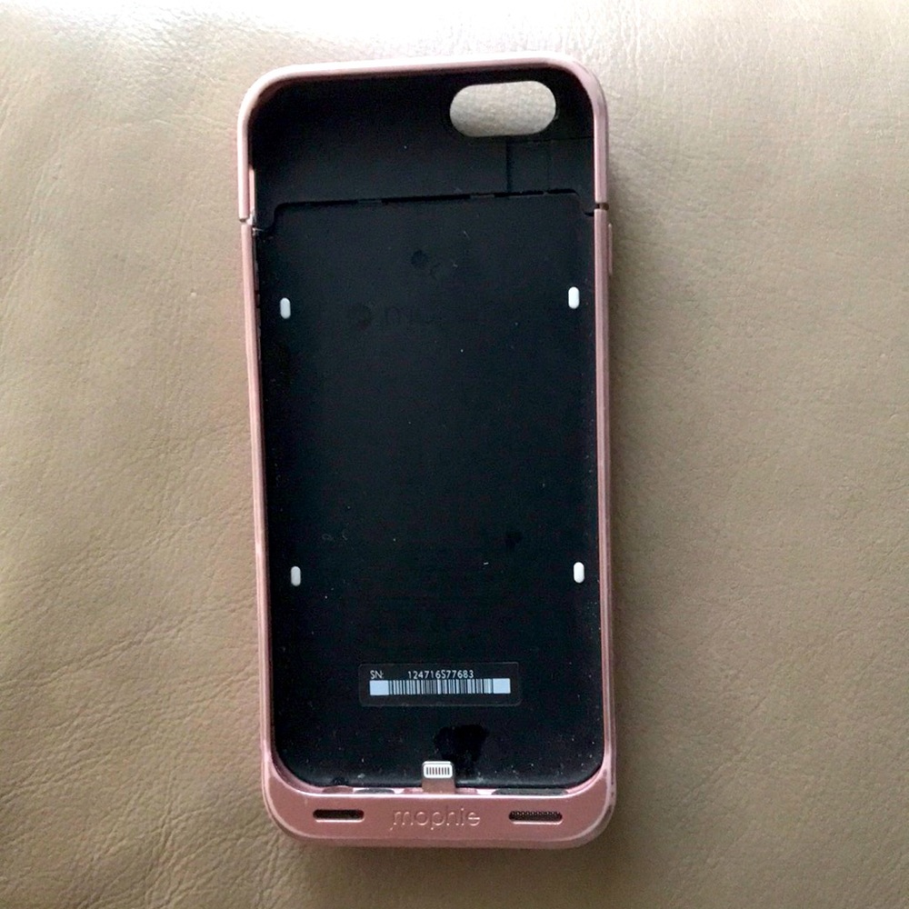 Mophie phone backup charger for iPhone 6plus